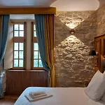 Hotel-restaurant Le Manoir De Montesquiou 3*