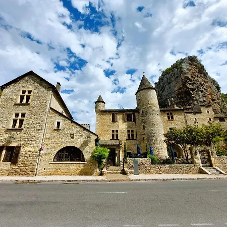 Hotel-restaurant Le Manoir De Montesquiou Hotel 3*