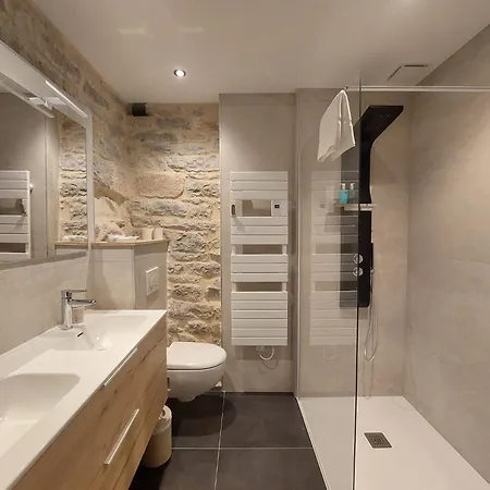 Hotel-restaurant Le Manoir De Montesquiou 3*