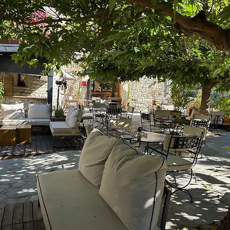 Hôtel-restaurant Le Manoir De Montesquiou 3* La Malène