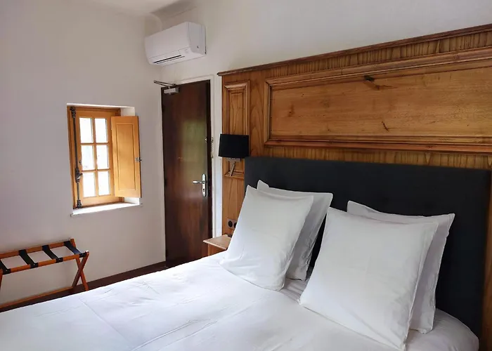 Hotel Hotel-restaurant Le Manoir De Montesquiou