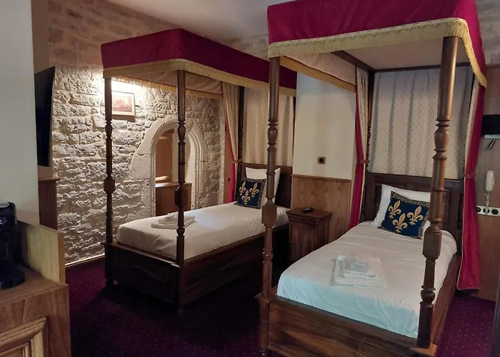 Hotel-restaurant Le Manoir De Montesquiou 3* La Malène