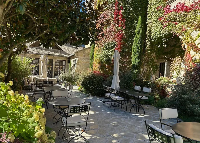 Hotel-restaurant Le Manoir De Montesquiou